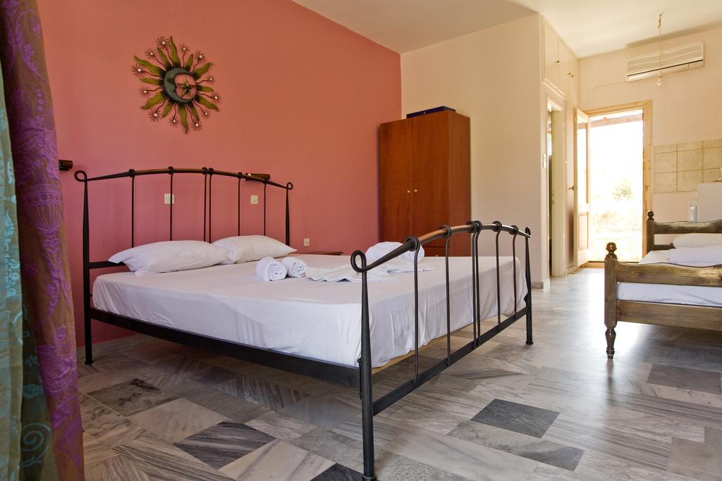 Studio Filoxenia Leipsoí Pokoj fotografie